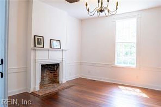 525 Main St, House other with 6 bedrooms, 3 bathrooms and null parking in Mathews VA | Image 30