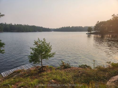 1029 Sunset Blvd, Gravenhurst, ON, P1P | Card Image