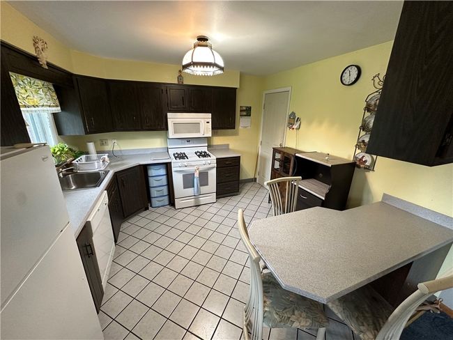 1020 Grove St. Ext., House other with 3 bedrooms, 2 bathrooms and 2 parking in Hempfield Twp - WML PA | Image 15