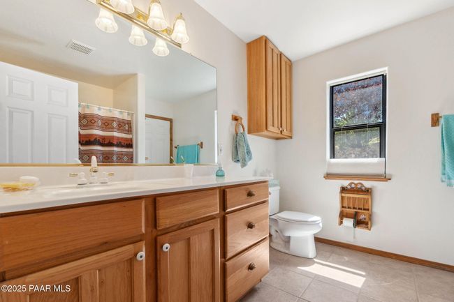 3rd Bathroom | Image 26