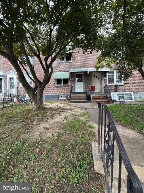 312 W 22nd St, Chester, PA, 19013-4924 | Card Image