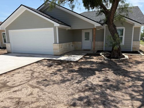 419 E Harris Ave, San Angelo, TX, 76903-3607 | Card Image
