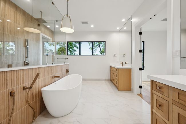 6458 Anita St, House other with 5 bedrooms, 5 bathrooms and null parking in Dallas TX | Image 31