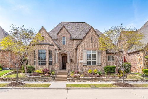 2220 Emerson Ln, Carrollton, TX, 75010-4918 | Card Image