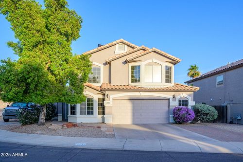 1723 E Pontiac Dr, Phoenix, AZ, 85024-4315 | Card Image