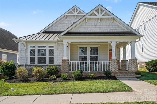 3577 County Down Ave, Kannapolis, NC, 28081-6439 | Card Image