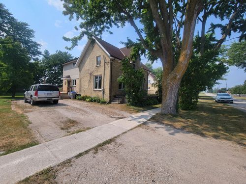 30 King St N, Crediton, ON, N0M1M0 | Card Image