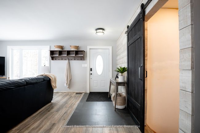 751 Old Muskoka Rd, House other with 3 bedrooms, 1 bathrooms and 4 parking in Utterson ON | Image 4