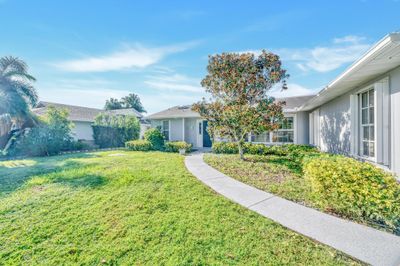 1202 Se Mcfarlane Avenue, House other with 3 bedrooms, 2 bathrooms and null parking in Port St Lucie FL | Image 2