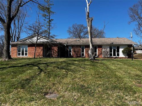 102 Five Meadows Lane, Ballwin, MO, 63011 | Card Image
