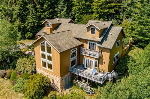 165 Baker Ranch Rd, Trinidad, CA, 95570 | Card Image