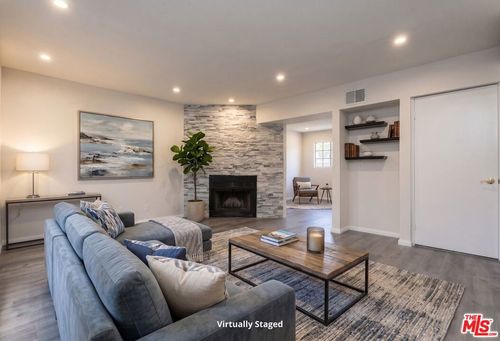 7-14018 Vanowen St, Van Nuys, CA, 91405-4324 | Card Image