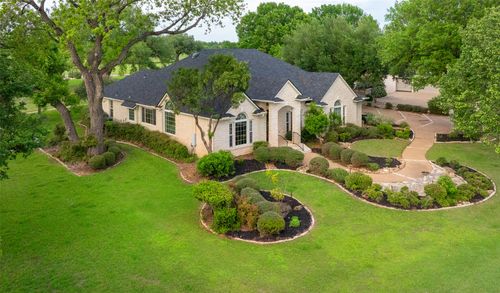 30416 Berry Creek Dr, Georgetown, TX, 78628-1135 | Card Image