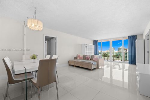 1931-100 Bayview Dr, Sunny Isles Beach, FL, 33160 | Card Image