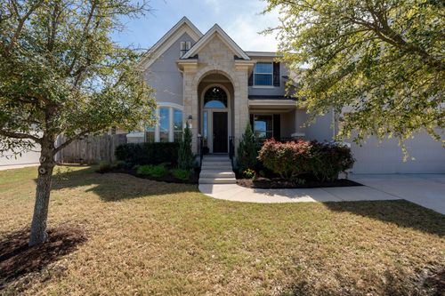 235 Senna Dr, Dripping Springs, TX, 78620-5518 | Card Image
