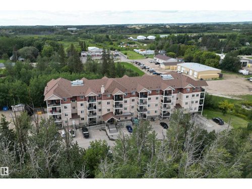 401-4903 47 Ave, Stony Plain, AB, T7Z0C6 | Card Image