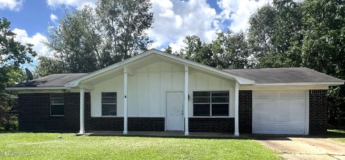 104 Michael Ct, Gulfport, MS, 39503-3318 | Card Image
