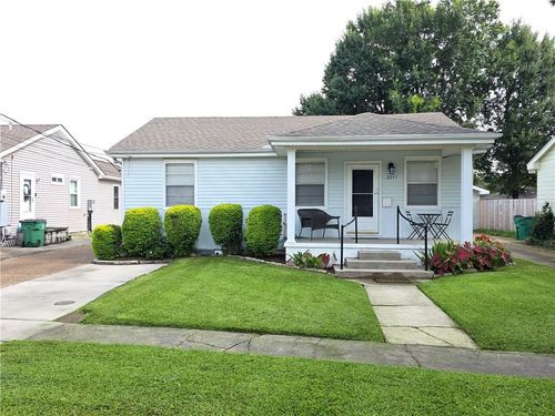 3927 Bauvais St, Metairie, LA, 70001-4907 | Card Image