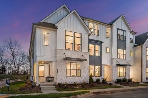 2092 Conductor Ln, Thompsons Station, TN, 37179-2940 | Card Image