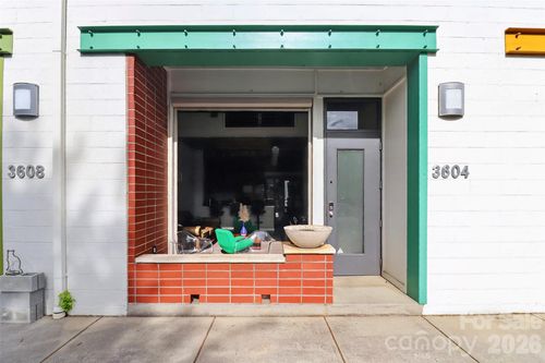 3604 Artists Way, Charlotte, NC, 28205-1253 | Card Image