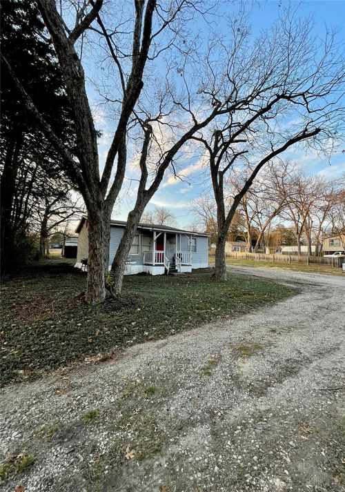 53 Little Ole Trl, Pottsboro, TX, 75076-3907 | Card Image