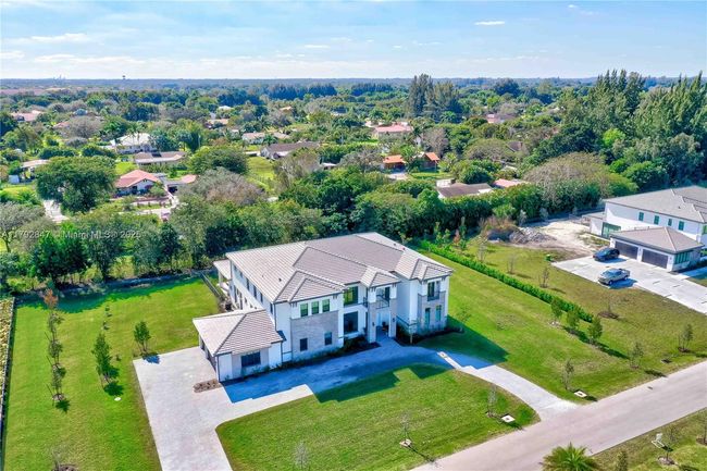 17130 Magnolia Estates Dr, House other with 7 bedrooms, 8 bathrooms and null parking in Southwest Ranches FL | Image 26