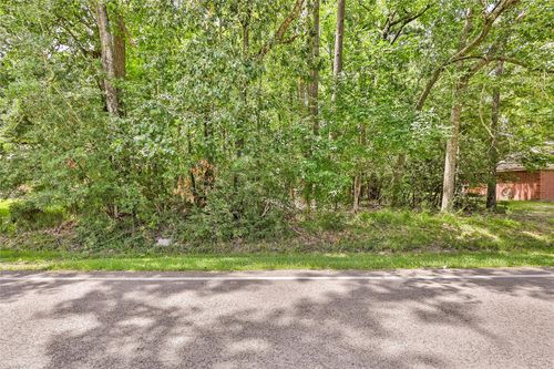 18334 Steele Point Dr, Crosby, TX, 77532-7226 | Card Image