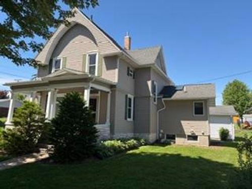 206 N Adams Street, Lancaster, WI, 53813 | Card Image