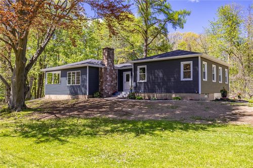 16 Pine Hill Rd, Spencerport, NY, 14559-1031 | Card Image