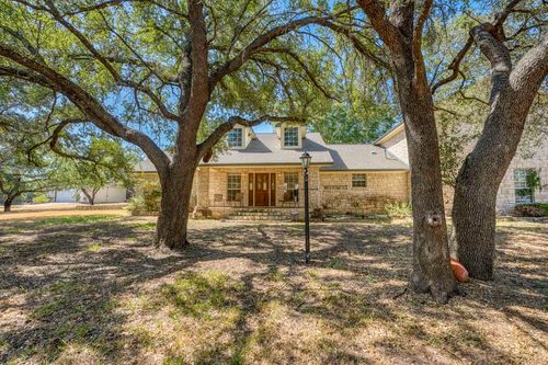 3424 Papoose Trl, Kingsland, TX, 78639-4024 | Card Image