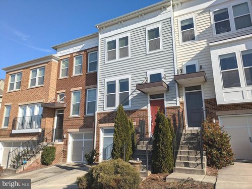 22520 Highcroft Ter, BRAMBLETON, VA, 20148-8080 | Card Image