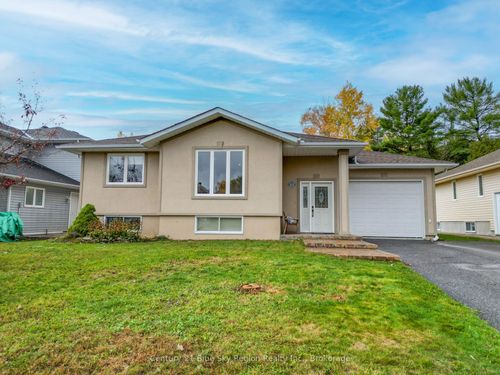 111 Kilby Lane, Callander, ON, P0H1H0 | Card Image