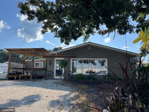 720 N Broadway St, Spring Valley, MN, 55975-1027 | Card Image