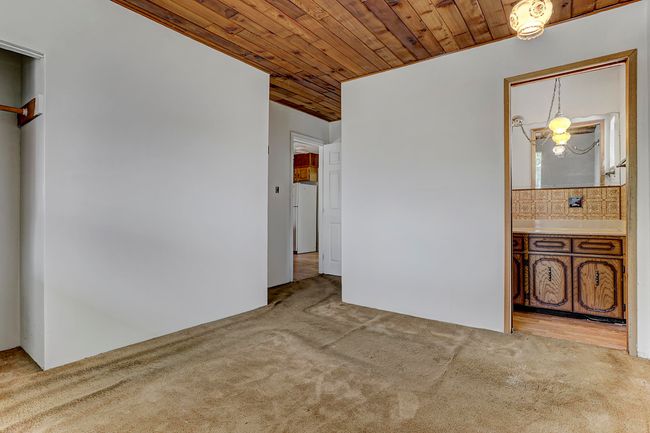 11735 210 St, House other with 5 bedrooms, 2 bathrooms and 4 parking in Maple Ridge BC | Image 16