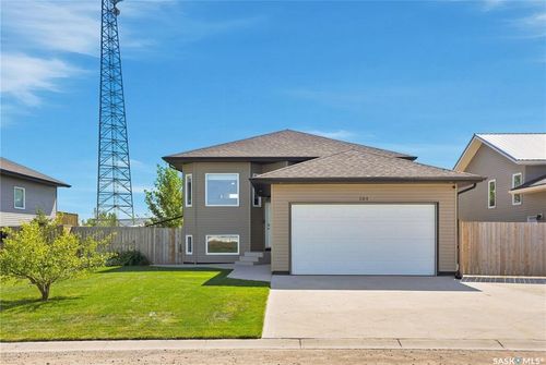 104 Mcdonald St, Aberdeen, SK, S0K0A0 | Card Image