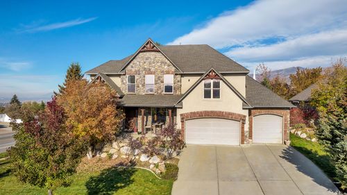 273 Park View Cir, Bountiful, UT, 84010-5767 | Card Image