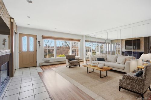 29 Montrose Rd, Yonkers, NY, 10710-2801 | Card Image