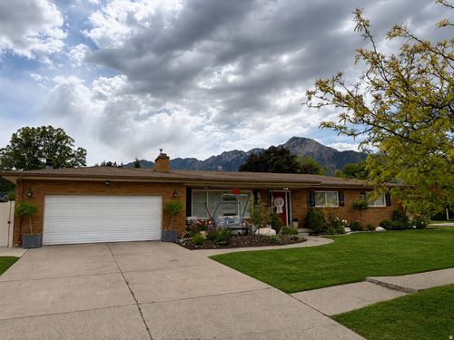 3775 Greenbriar Way, Salt Lake City, UT, 84109-3355 | Card Image