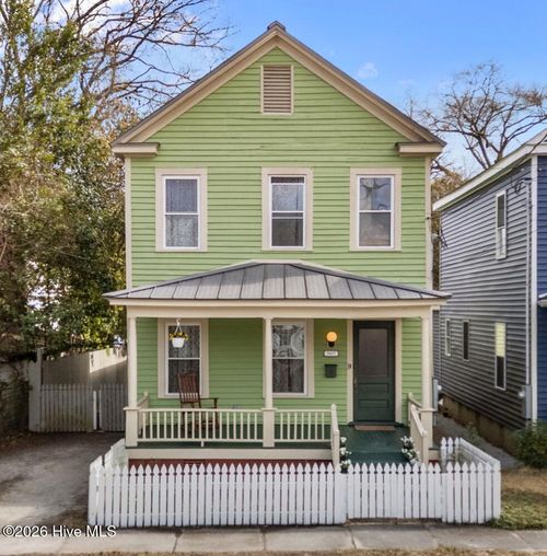 507 Blades Ave, New Bern, NC, 28560-3101 | Card Image