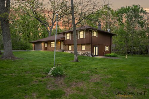 12725 Ellen Dr, Genoa, IL, 60135-7734 | Card Image
