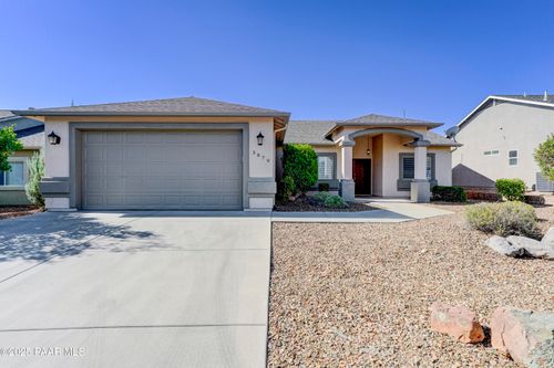 3879 N Fairfax Rd, Prescott Valley, AZ, 86314-9291 | Card Image