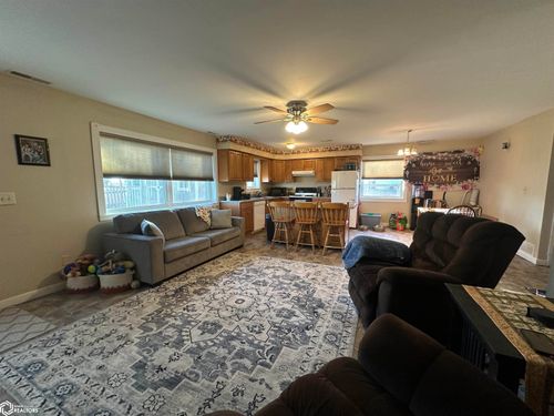 325 N 27th St, UNIONVILLE, MO, 63565-1003 | Card Image