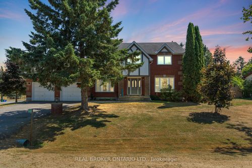 6550 Craighurst Dr, North Gower, ON, K0A2T0 | Card Image