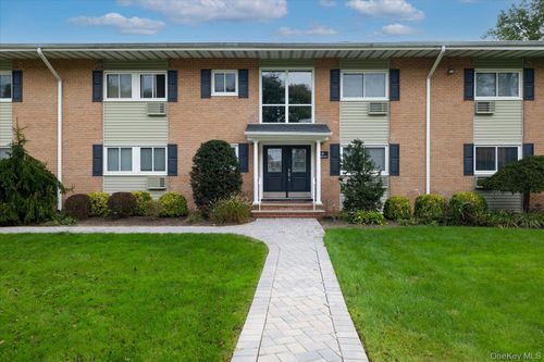 3b-41 Mildred Pl, North Babylon, NY, 11703-5012 | Card Image