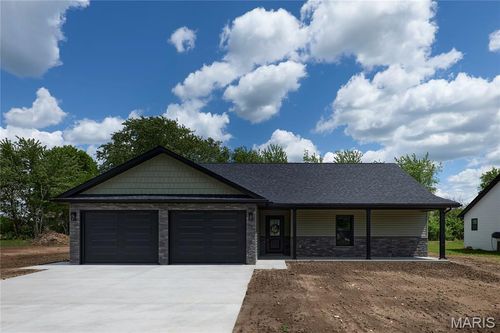 415 Gaw Ct, Bowling Green, MO, 63334-2341 | Card Image
