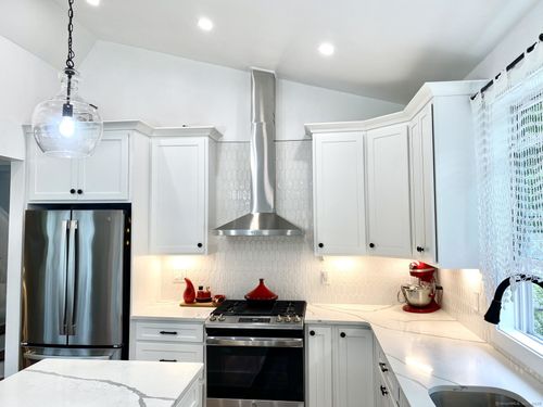 93 Shelton Ave, Shelton, CT, 06484-6044 | Card Image