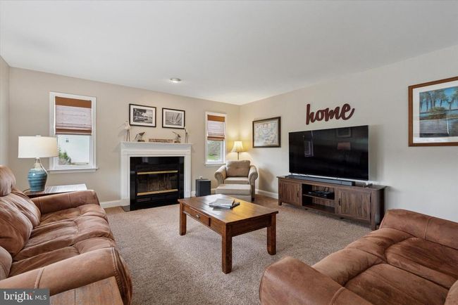 7 Galloping Brook Dr, House other with 4 bedrooms, 3 bathrooms and null parking in ALLENTOWN NJ | Image 16