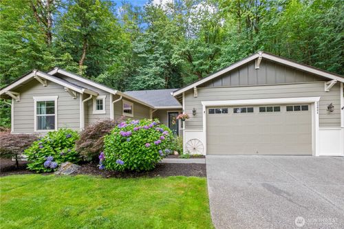 33084 Ne 52nd St, Carnation, WA, 98014-5005 | Card Image