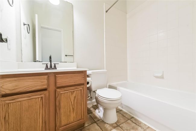 23518 Hidden Maple Dr, House other with 3 bedrooms, 2 bathrooms and 2 parking in Spring TX | Image 26