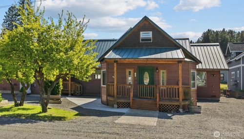 706 S A St, Roslyn, WA, 98941-5901 | Card Image